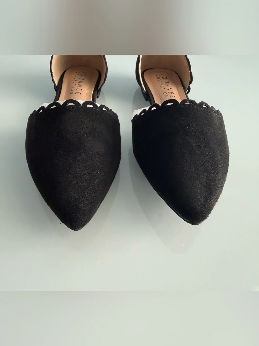 Journee Collection Women's Jezlin Slip On Almond Toe Ballet Flats Size 7.5 Wide
